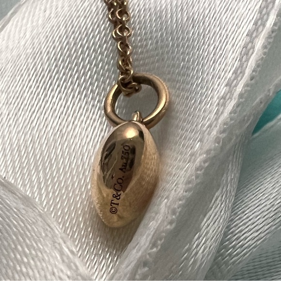 Tiffany & Co. Anchor & Heart 18k Rose Gold Necklace (retired) - Picture 8 of 9